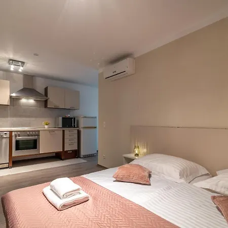 Apartman Leonarda Trogir