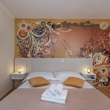 Leonarda Apartman Trogir