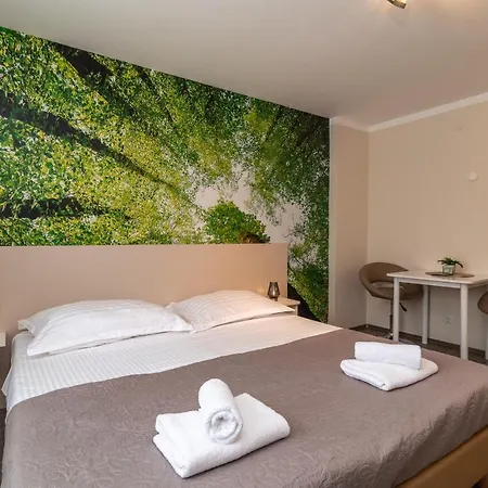 Apartment Leonarda Trogir