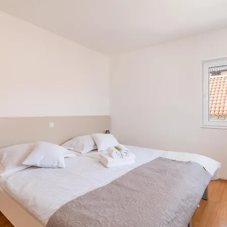 Leonarda Apartman Trogir