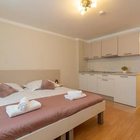 Leonarda Apartman